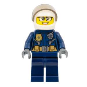Politieagente met helm